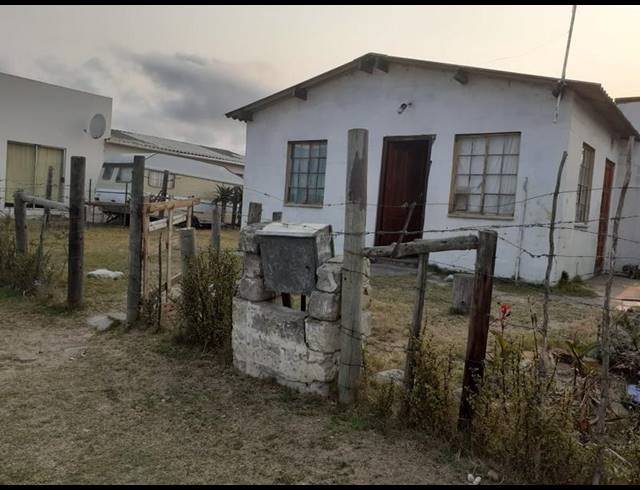 2 BEDROOM HOUSE FOR SALE IN THERONVILLE